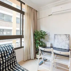 https://apartamento-soho-malaga-29001.es-andalucia.com